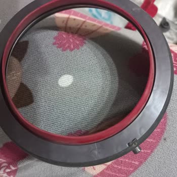 Dyson V11 Süpürge Kırmızı Conta Sürekli Yerinden Çıkıyor