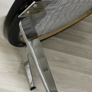 Evse Mağazaları Profesyonel Olmayan Bir Yaklaşım Sergileyerek Eşyalarıma Zarar Verdiler