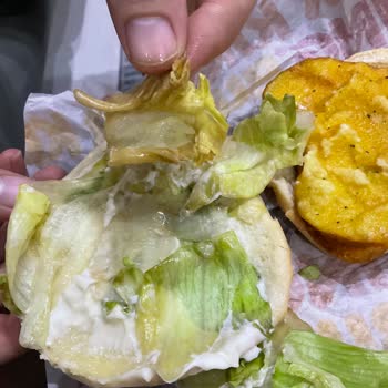 Burger King Çürük Ürün Gönderilmesi