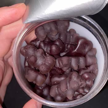 Vita Bear Uyku Jelibonunda Beyaz Tanecikler Var