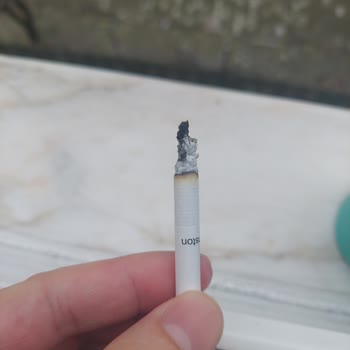 JTI Sigaramda Yabancı Cisim Şaşkınlığı!