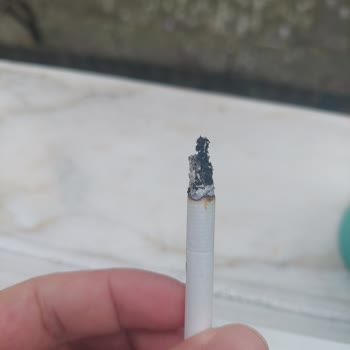 JTI Sigaramda Yabancı Cisim Şaşkınlığı!