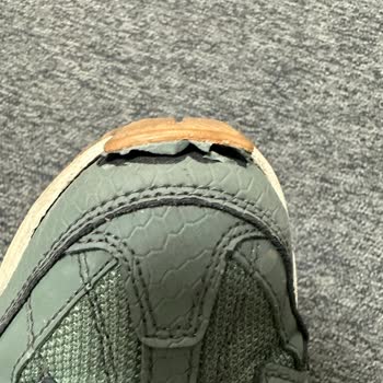 Skechers Aldığım Ayakkabı Dağılıyor