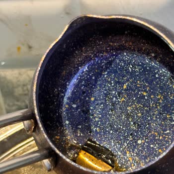 Karaca Züccaciye Kullanımdan Sonra Bozulan Cezve Ve Bıçak Seti