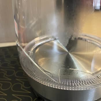 Fakir Ojo Cam Kettle Cam Çatlıyor