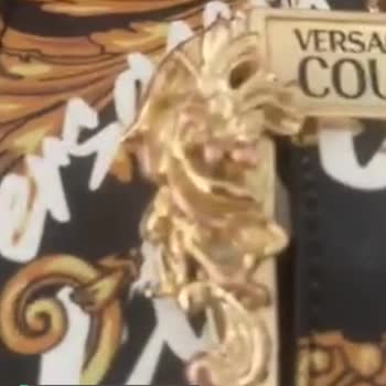Versace Çanta Çöp Oldu