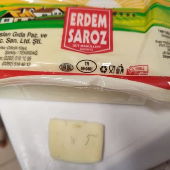 Arslan Gıda Pazarlama Erdem Saroz Kaşar Peynirinden Tel Çıktı