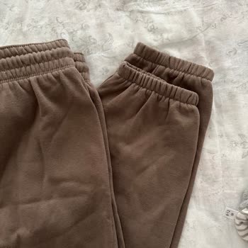 H&M Mağazasından Alınan Eşofman Altı Defosu
