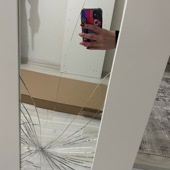 IKEA Hasarlı Ürün Gönderimi