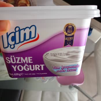 İçim Süzme Yoğurt Küflenmiş