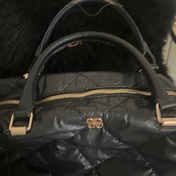 Derimod Ürününün Arkasın Da Durmadı