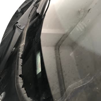 BMW Ön Cam Fitil Kroniği