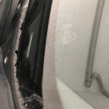 BMW Ön Cam Fitil Kroniği