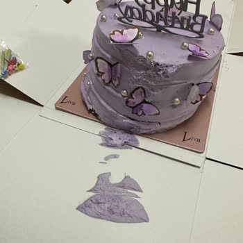 Liva Pastanesi (livashop.com) Kırık Pasta Teslimatı Ve Müşteri Hizmetleri Sorunu