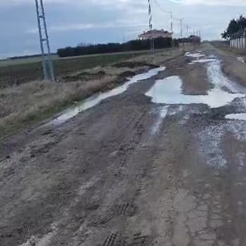 Silivri Belediyesi Yol Bozukluğundan Şikayetçiyiz