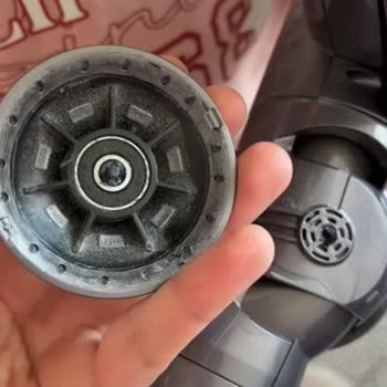 Dyson V15 Süpürge Halı Başlığı Parça Mağduriyeti