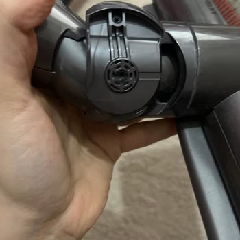 Dyson V15 Süpürge Halı Başlığı Parça Mağduriyeti