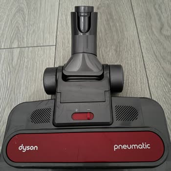 Dyson Ball Multi Floor Başlık Kırılması