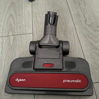 Dyson Ball Multi Floor Başlık Kırılması