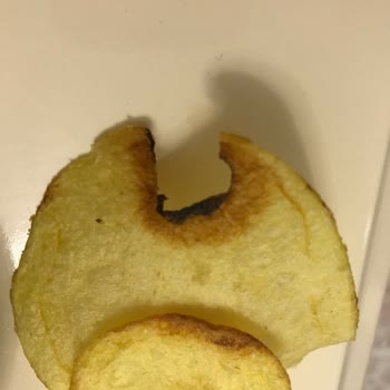 Lays Yanık Cipslerle İlgili Tüketici Şikayeti