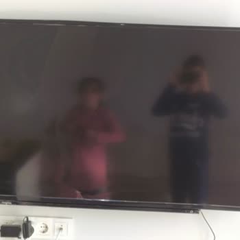 A101 Toshiba TV Kutudan Kırık Çıktı