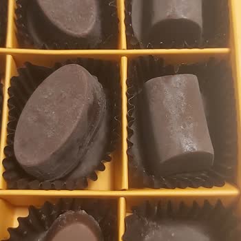 Migros'ta Satılan Bayat Çikolata