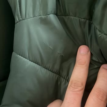 Zara Yeni Satın Alınan Montun Dayanıksızlığı Ve Müşteri Hayal Kırıklığı