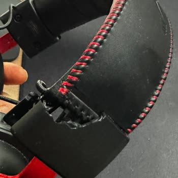 Garantili Hyperx Cloud 2 Menteşeleri Kırılıyor