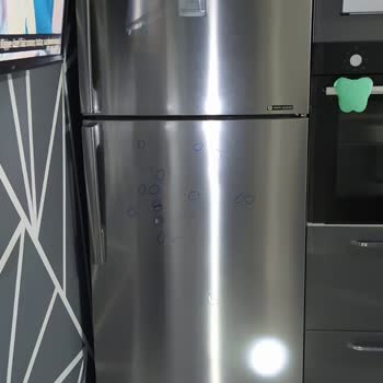 Samsung Buzdolabı Kapağında Göçük