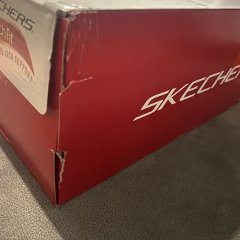 Skechers Kullanılmış Ürün Geldi