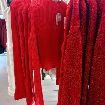 Mecidiyeköy Klinik Hayal Kırıklığına Uğratan Gençlik Aşısı!