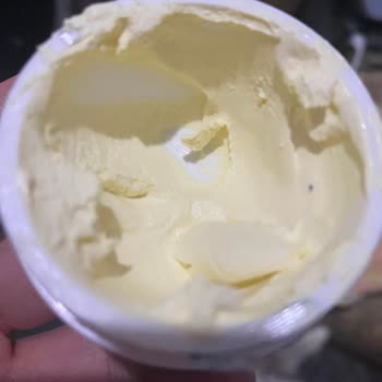 Trendyol Replika Macır Kremi