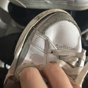 Sneaks Up Metropol Mağazası Haksız Kazanç Elde Ediyor