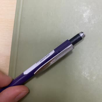 Faber Castell Uçlu Kalemde Tahribat