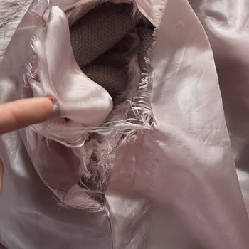 Diana Butik (Diana_pendik ) Kürk Üzerimde Toplasan 4-5 Saat Durmadı Paramparça Oldu.