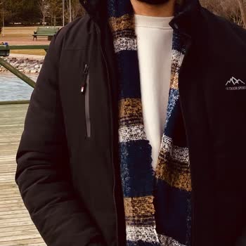 TCDD 23 Ocak 2024 Saat 6.35 Vagon 4 Koltuk 15 Te Trende Şalımı Unuttum