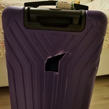 Sunexpress İle Geç Teslim Edilen Ve Tamamı Hasarlı Valizlerim Hk.