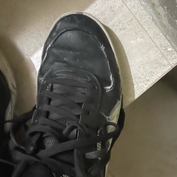 Puma Ve Koray Spor Üretim Hatası