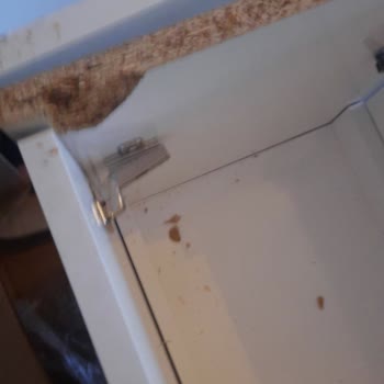 Sivas Gözde Mobilya İnternet Alışveriş Sitesinden Alınan Kırık Mobilya Şikayeti