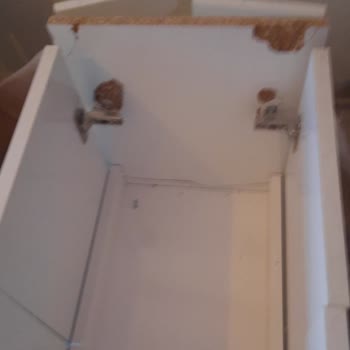 Sivas Gözde Mobilya İnternet Alışveriş Sitesinden Alınan Kırık Mobilya Şikayeti