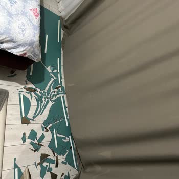 Enza Home Enza Yatak Odası Dolabı Ayna Düşmesi