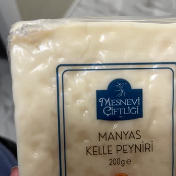 Metro Grossmarket Mesnevi Çiftliği Markalı Peynirinin İçerisinden Saç Çıkması!