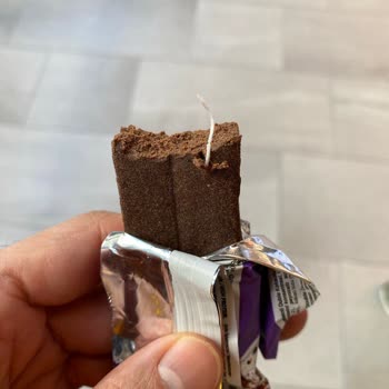 Fellas Foods Protein Barında Plastik İp Tespiti Ve Tüketici Tepkisi