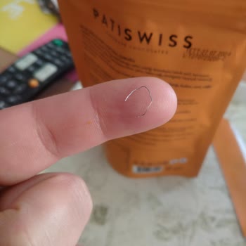 Patiswiss İçinden Tel Çıktı