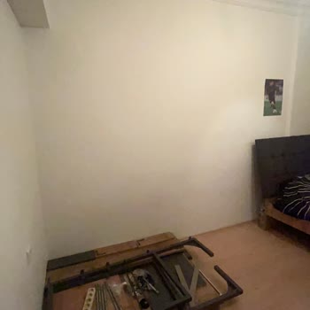 Bbutik Mobilya Çalışma Masası Vidası