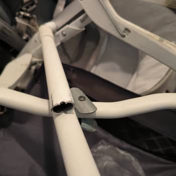 İnglesina Çapraz Demiri Kırılması