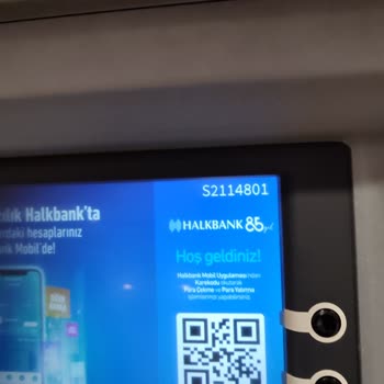 Halkbank ATM Parama El Koydu