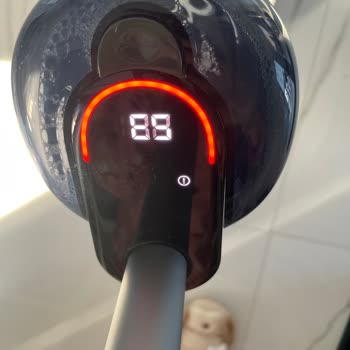 Roborock Dyad Pro Islak Ve Kuru Dikey Şarjlı Süpürge