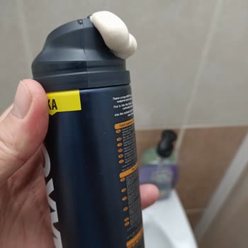 Arko Tıraş Köpüğünde Renk Değişimi Ve Pis Koku