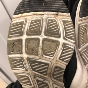Skechers Ayakkabının Altının Erimesi
